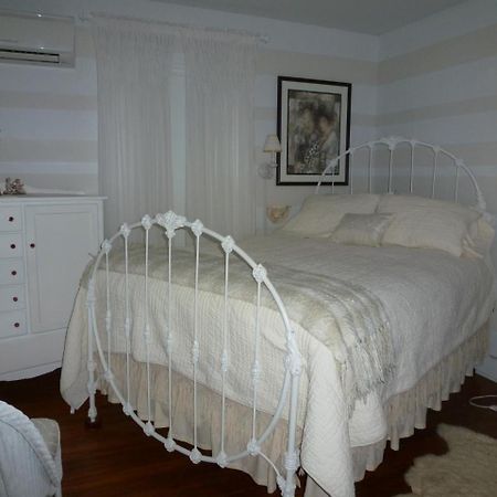 Back Inn Time B&B Kilmarnock ภายนอก รูปภาพ