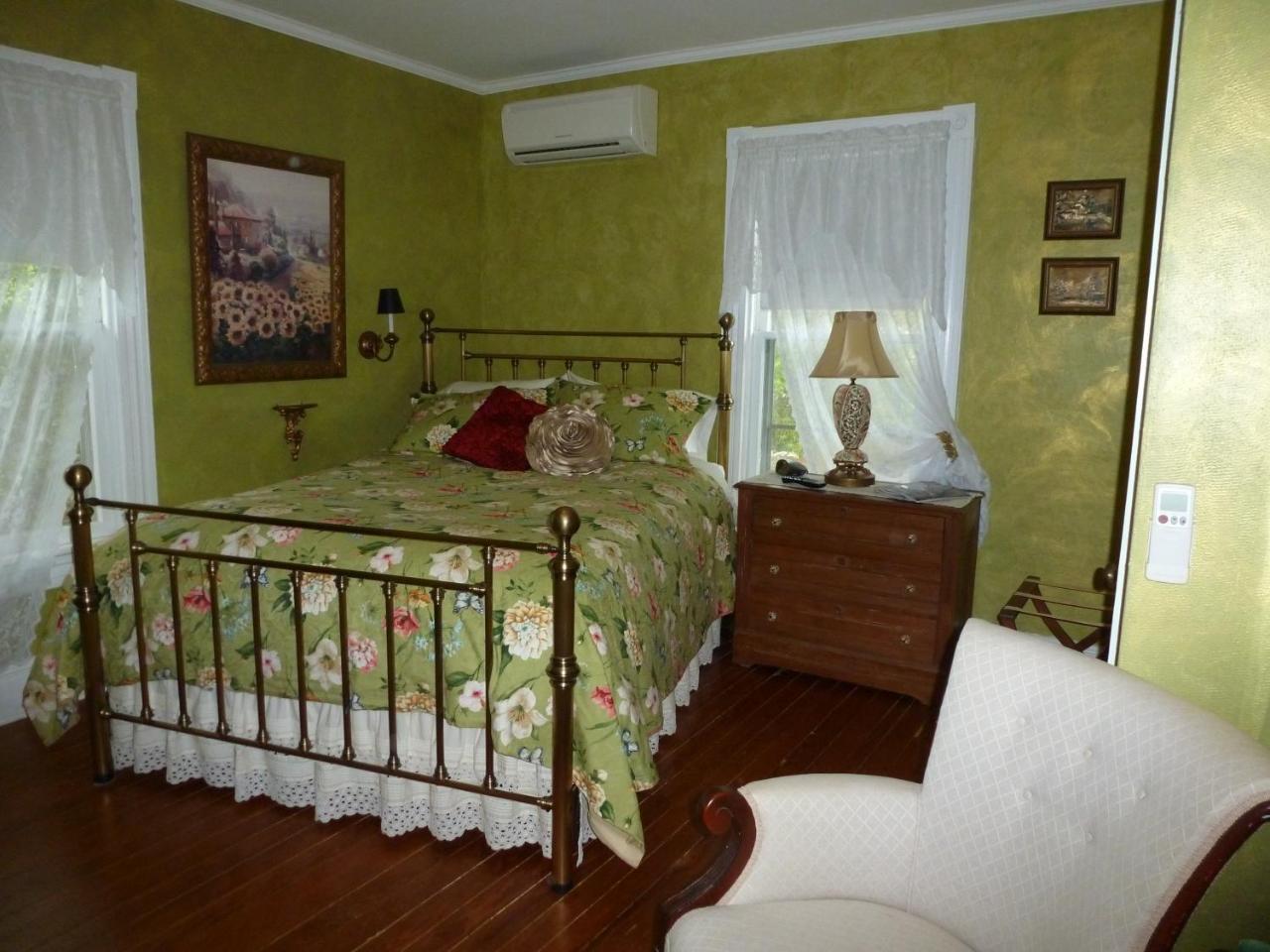 Back Inn Time B&B Kilmarnock ภายนอก รูปภาพ
